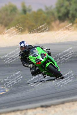 media/Apr-10-2022-SoCal Trackdays (Sun) [[f104b12566]]/Turn 10 (1pm)/